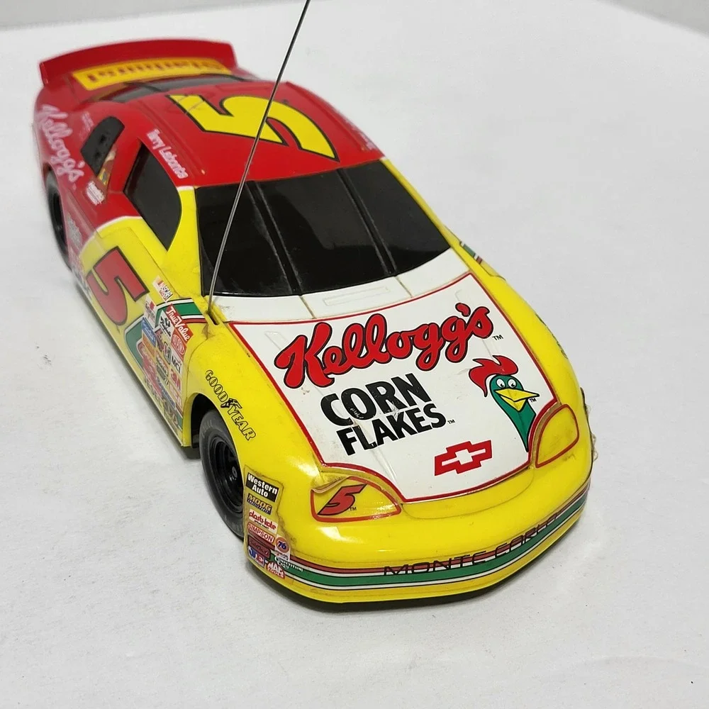 Vtg 1997 Toy Biz Terry Labonte 5 Kelloggs Corn Flakes RC Car Chevy No Remote *